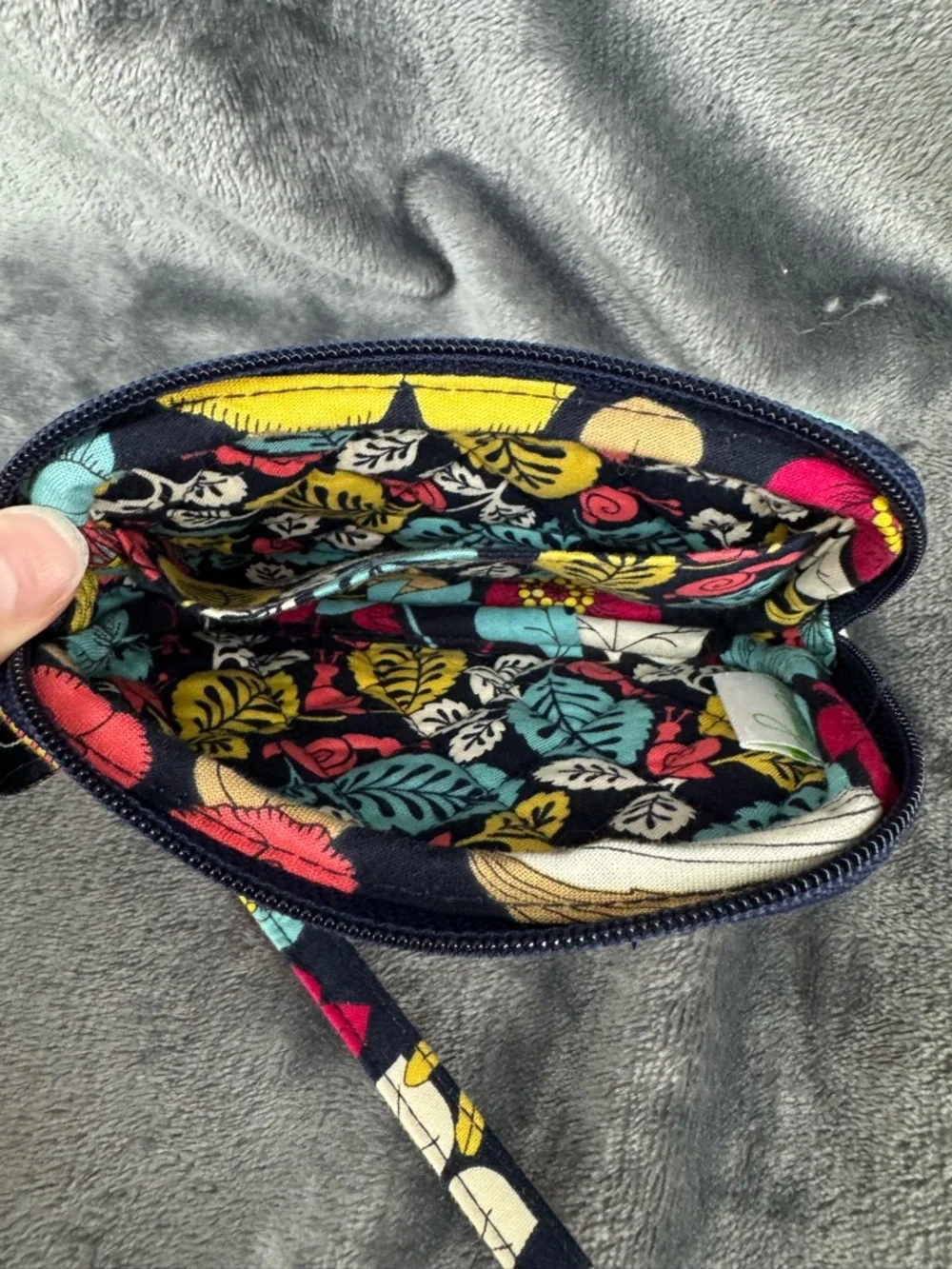 Vera Bradley Happy Snails All Around Wristlet Zip Strap Navy Yellow Pink Blue